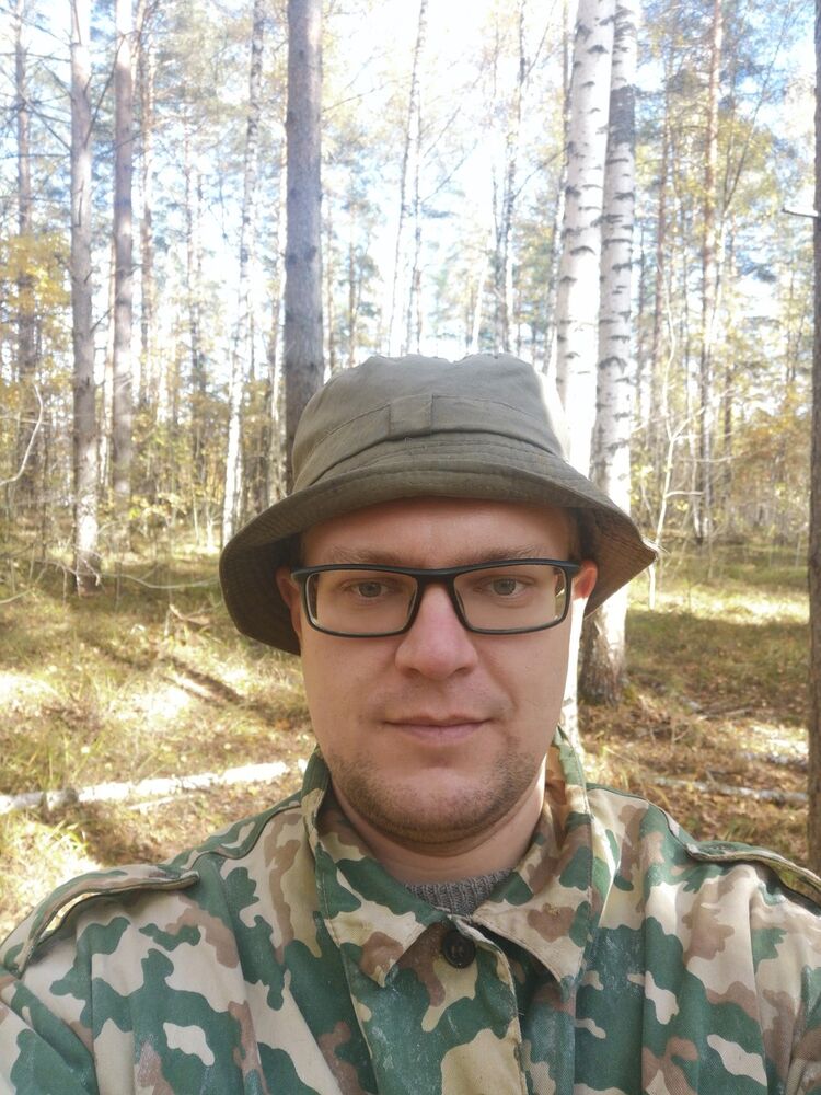  ,   Alex, 42 ,   ,   , c 