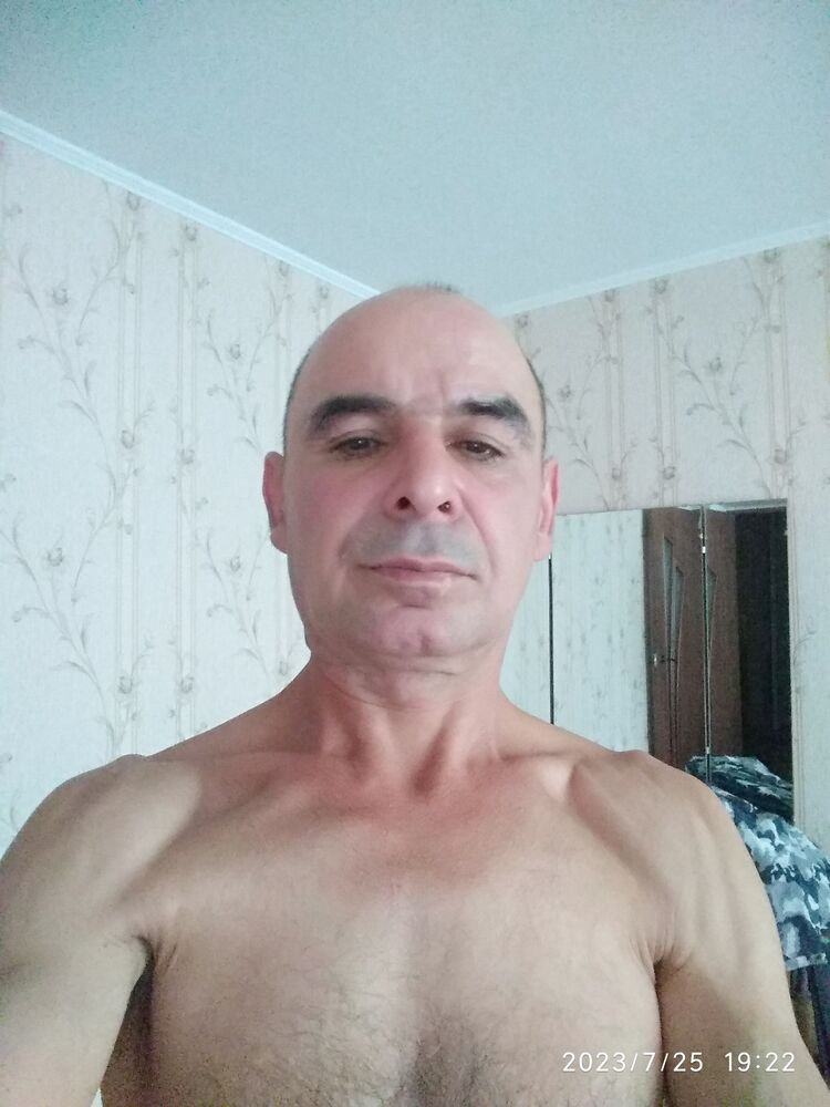  36315434  Genadie, 57 ,    