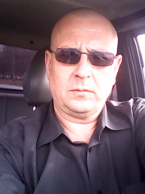  ,   Igor, 52 ,   ,   , c 
