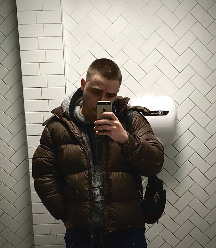  ,   Anton, 23 ,   ,   