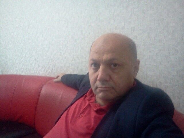  ,   Yasif, 58 ,   