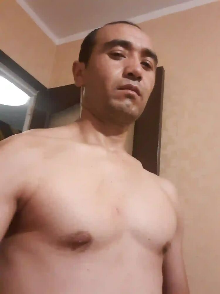   ,   Nursulton, 33 ,   ,   