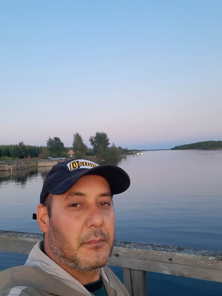  48153044  Rahimov, 45 ,    