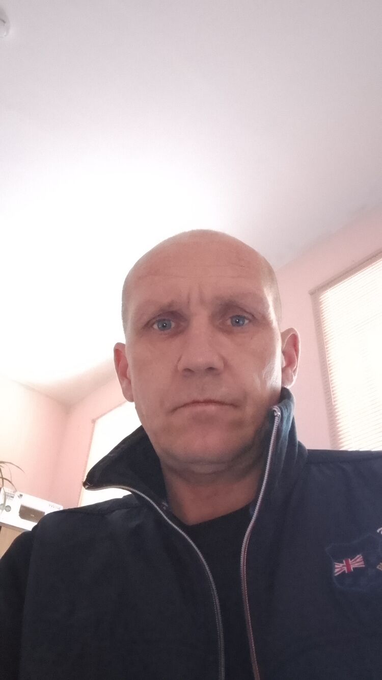  49727744  , 38 ,    
