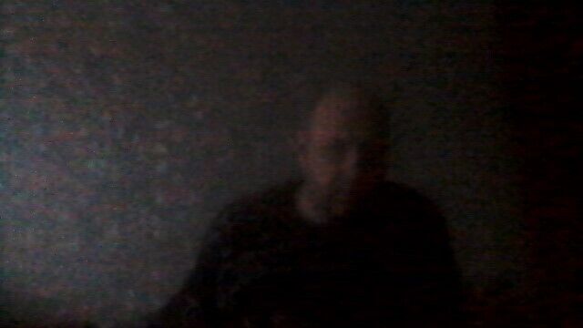  32193874  Andris, 47 ,    