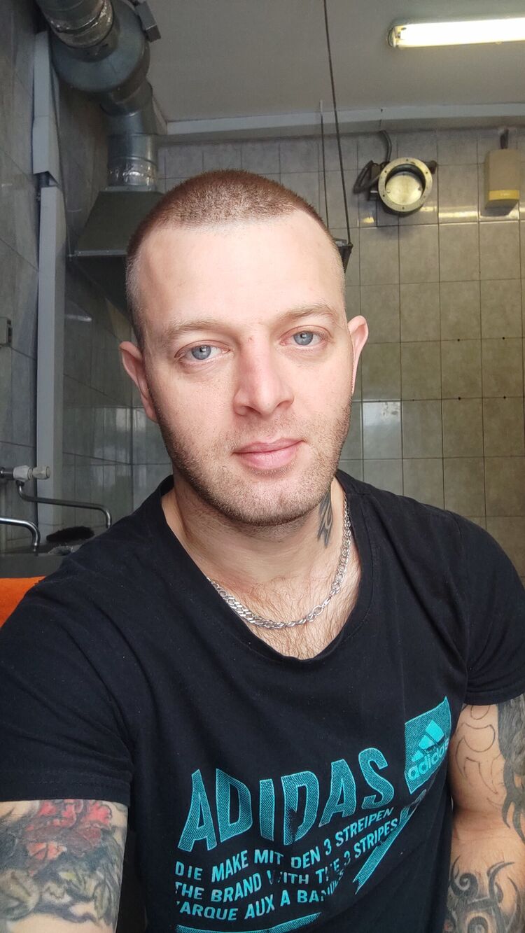  44913804  , 32 ,    