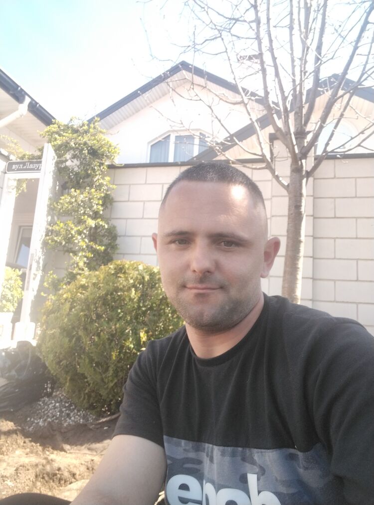 ���� 42411774 ������� ����, 37 ���, ���� ���������� � �����