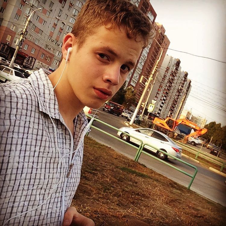  ,   , 27 ,   