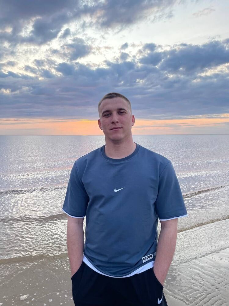  53718274  , 22 ,    -