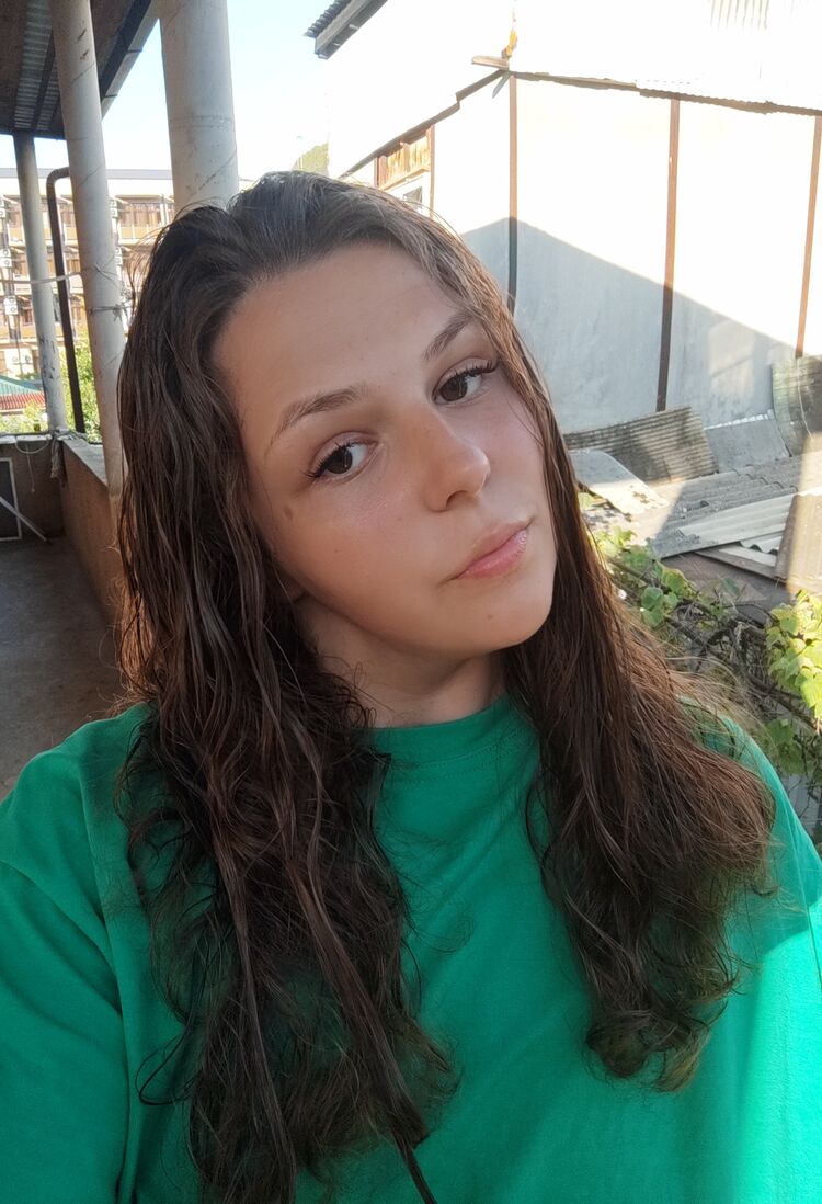  44710194  , 19 ,    