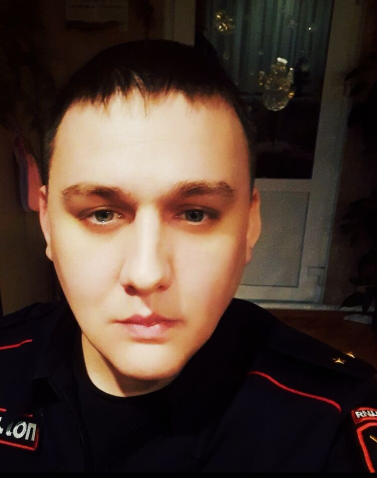  39117854  Vladimir, 34 ,    