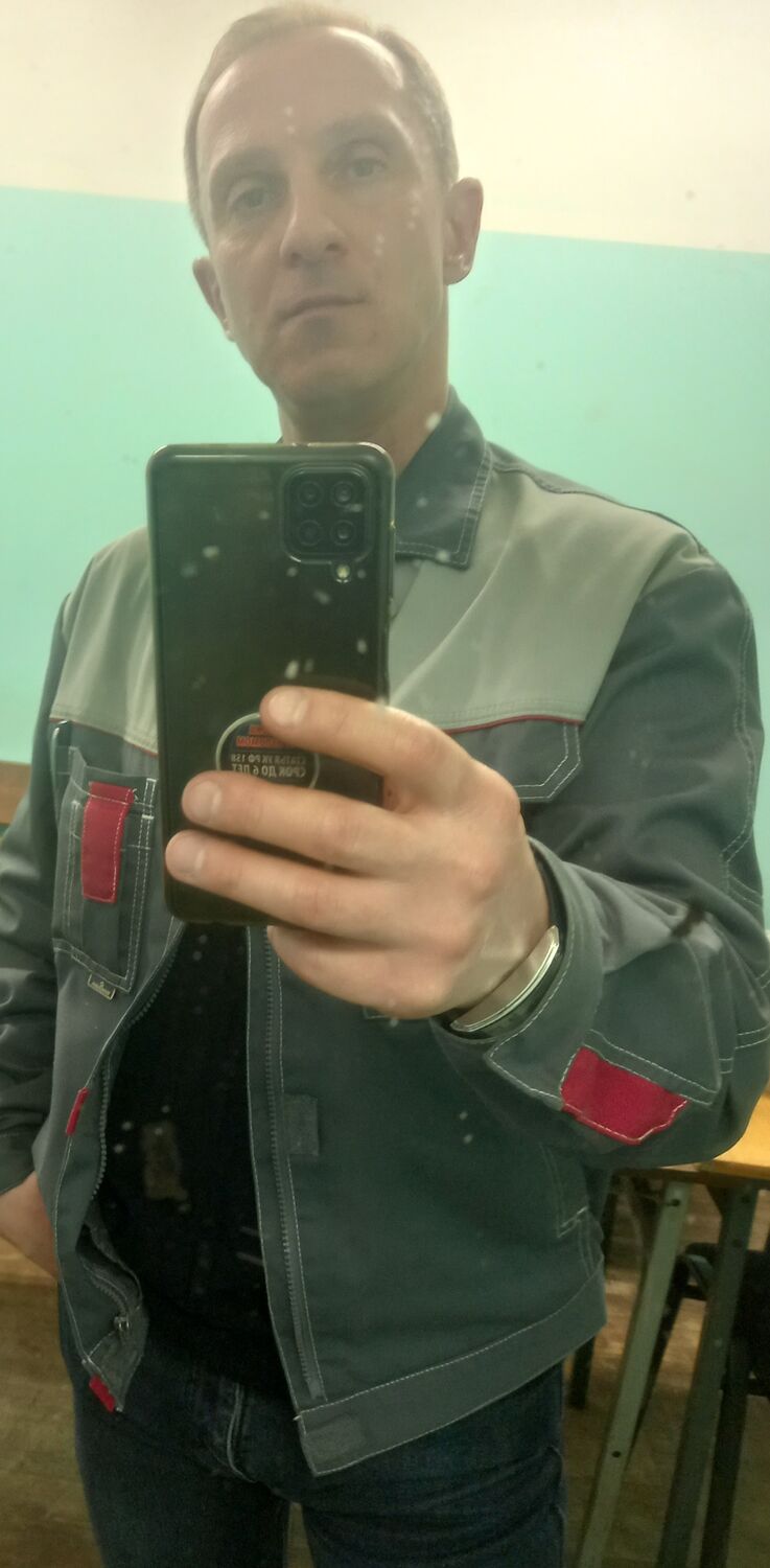  52525994  , 45 ,    