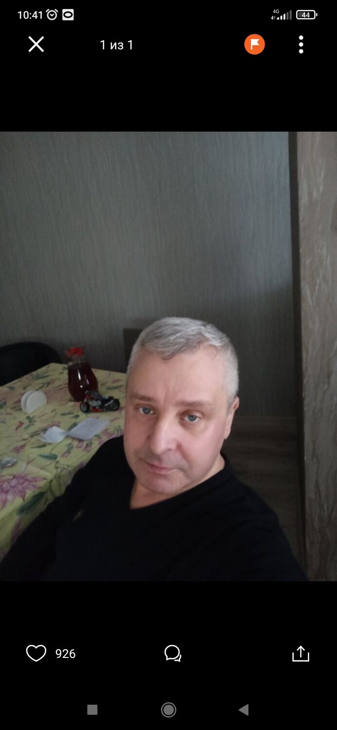  40864904  , 52 ,    