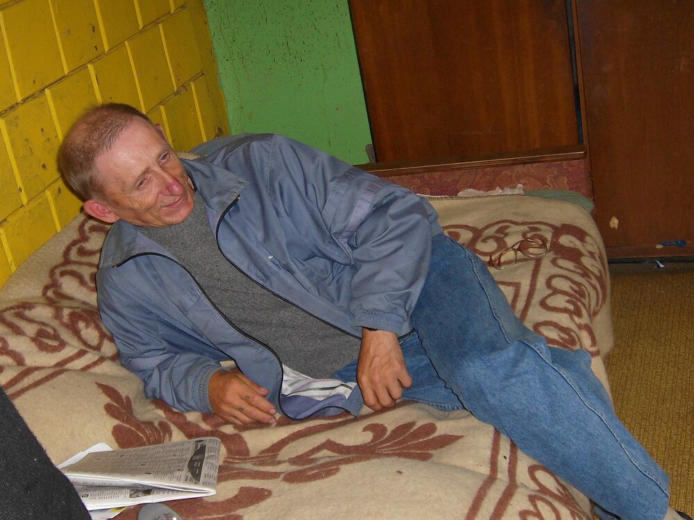  ,   Alius, 64 ,   ,   