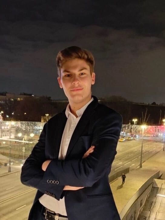 ���� 42354104 ����� ������, 22 ����, ���� ���������� � ������