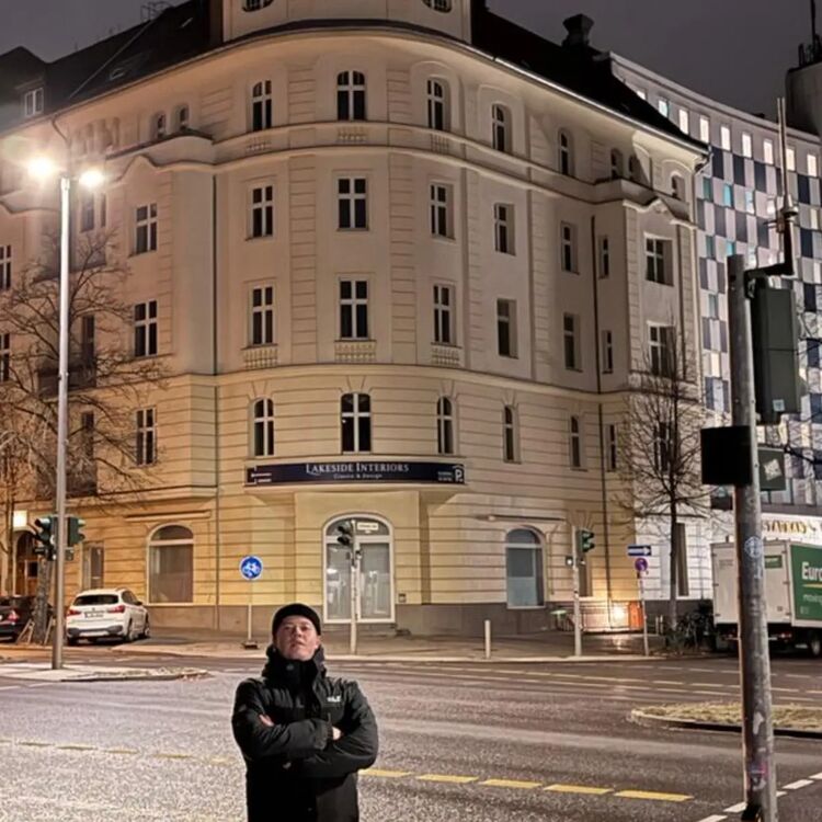  49207994  , 23 ,    Wolczyn