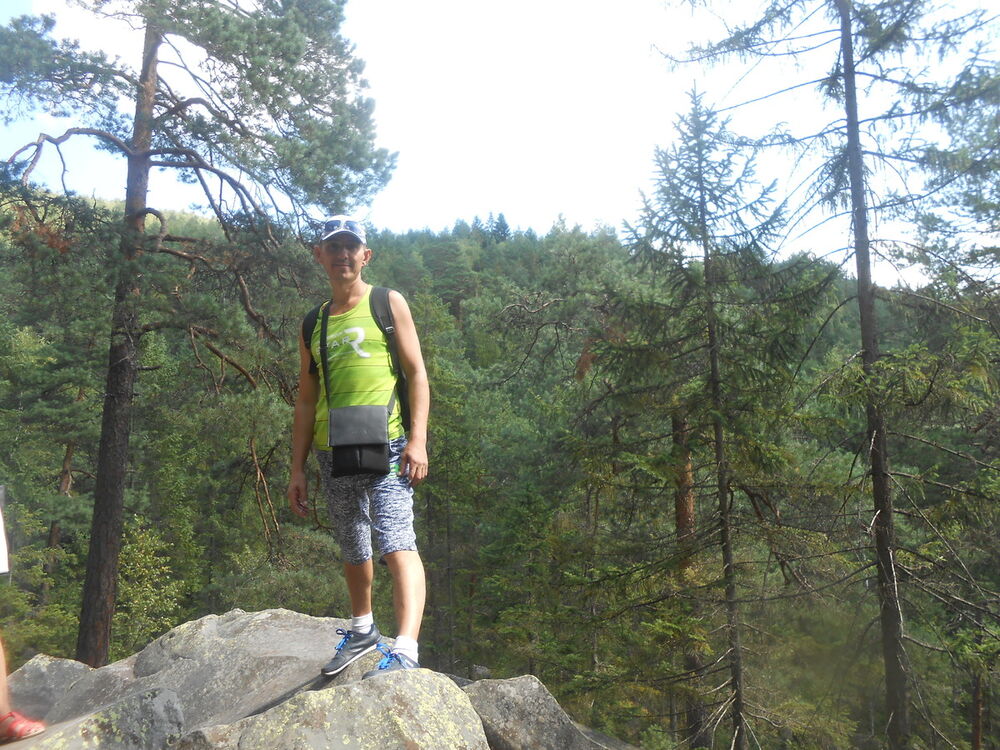  ,   Valeriy, 52 ,   