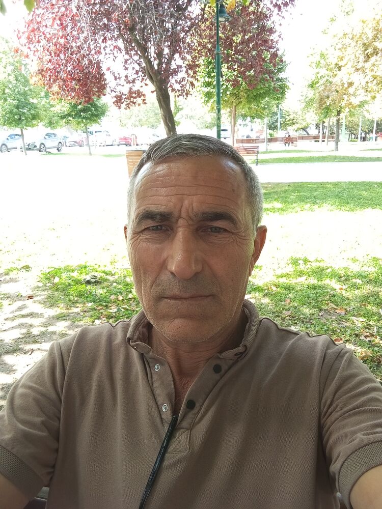  46371634  Osman, 54 ,    