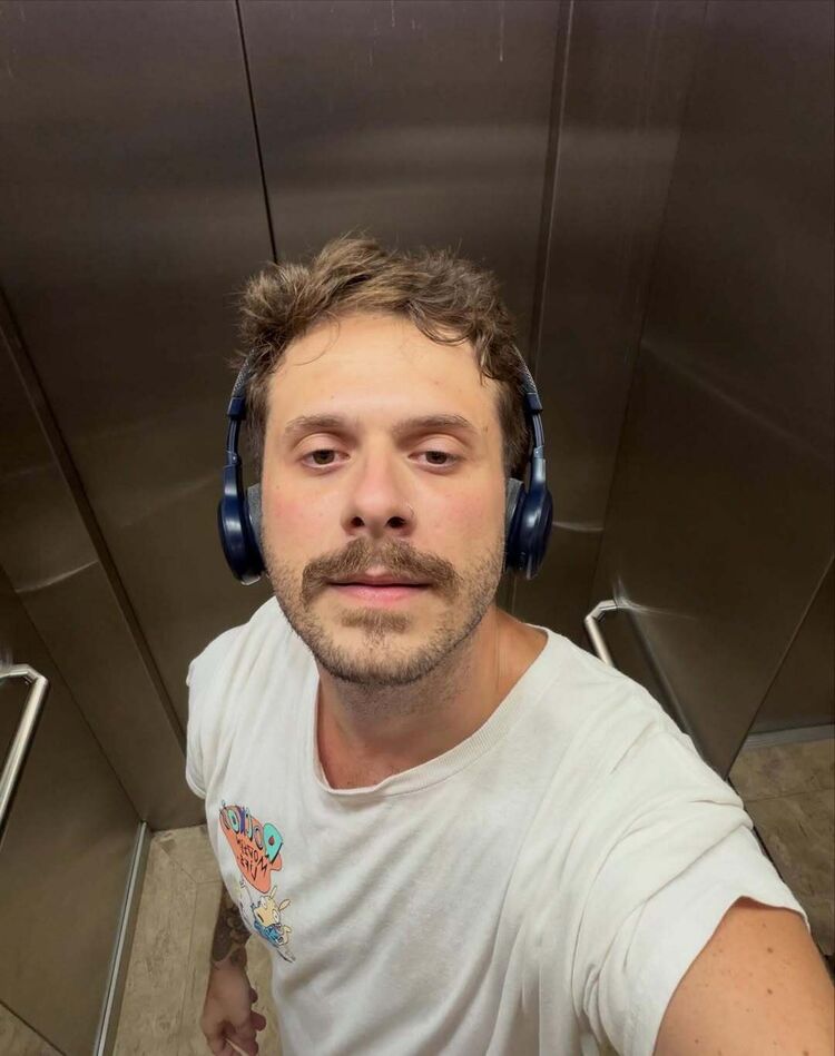 ���� 56387364 ������� ����, 35 ���, ���� ���������� � �������