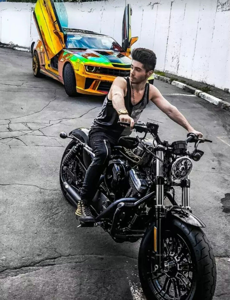  ,   Alex, 26 ,   ,   
