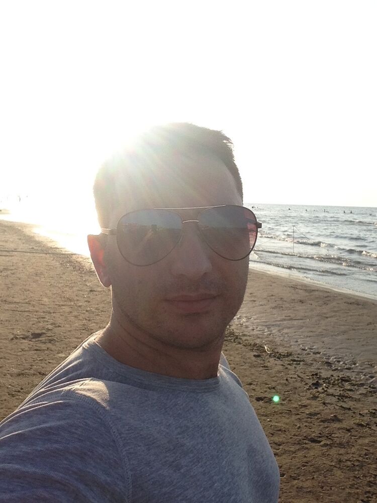  ,   Rauf, 41 ,   ,   , c 