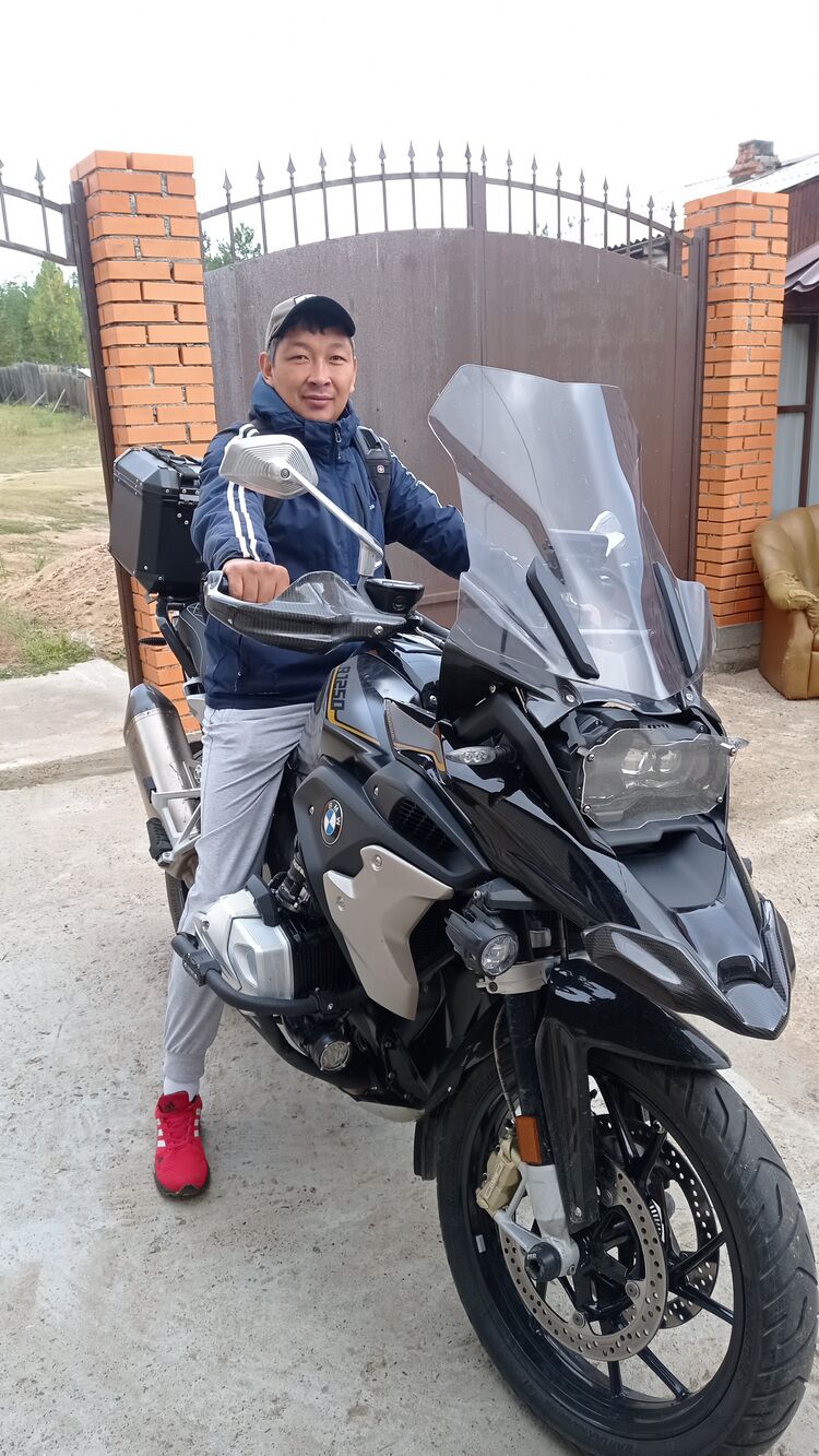  29963694  , 28 ,    -