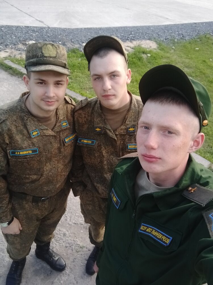  28076644  , 23 ,    