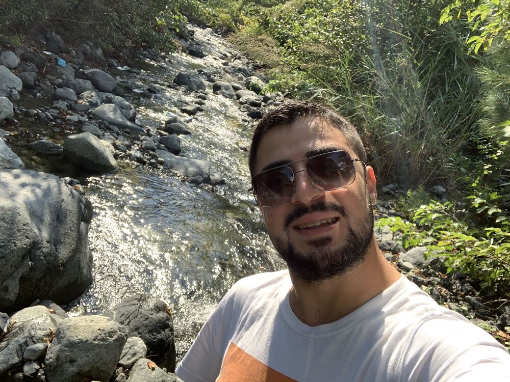  ,   Deniz, 32 ,   ,   