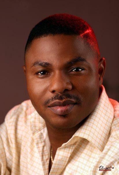  9783574  Desmond, 50 ,    