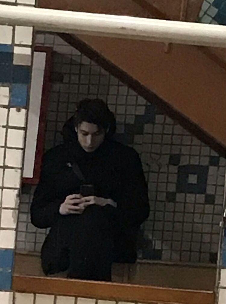  41208494  , 19 ,    