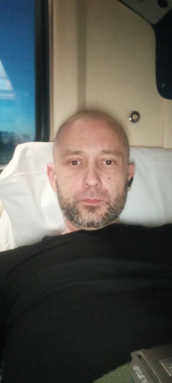  -,   Igor, 38 ,   