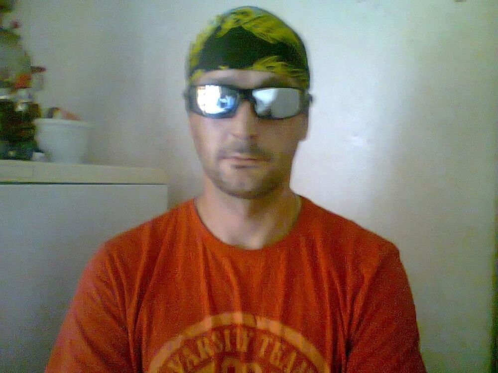  10319514  Aleksanbrnev, 45 ,    
