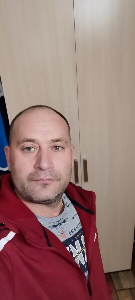  21483664  , 47 ,    