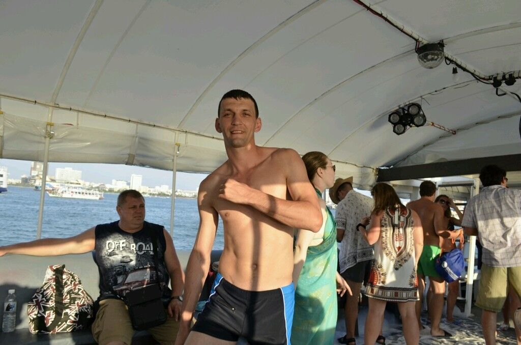  ,   Black, 43 ,   