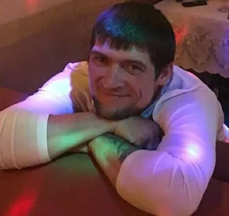  36776014  Maksim, 43 ,    