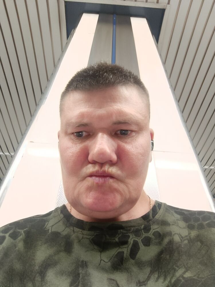  44418474  , 51 ,    