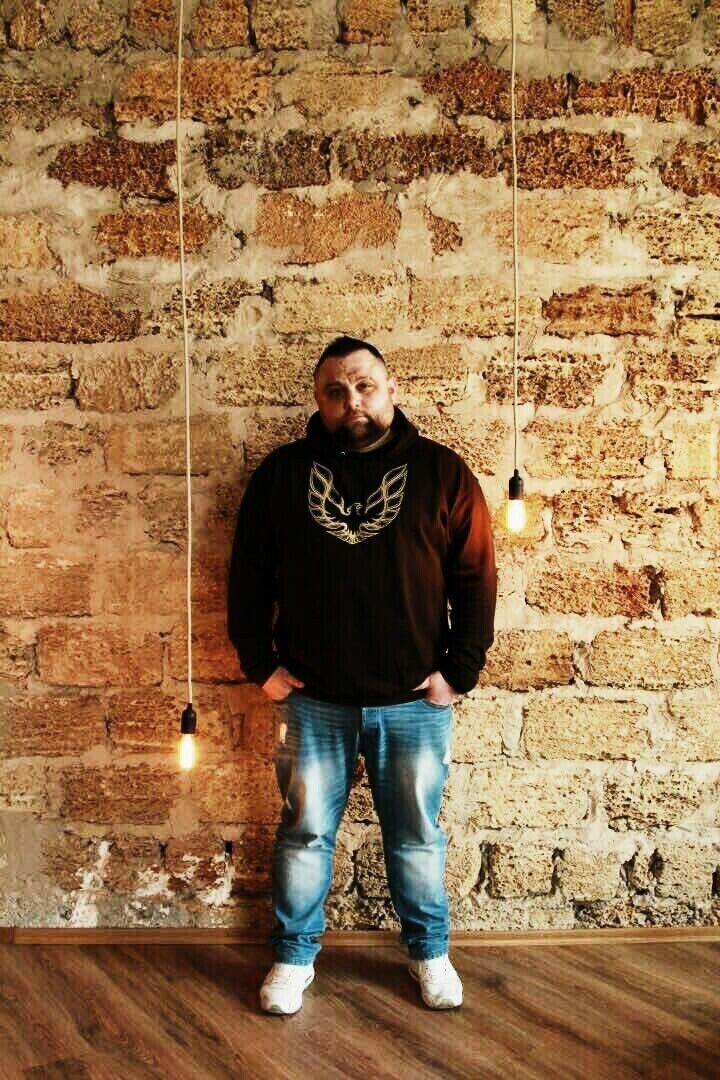  ,   Bad guy, 42 ,   ,   , c 
