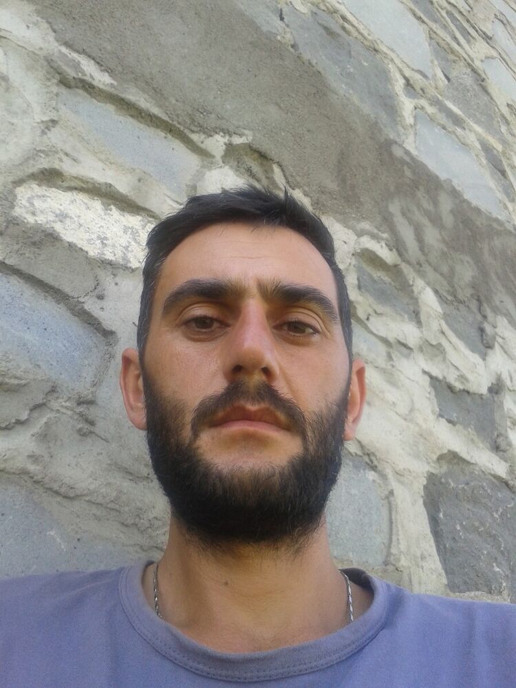  21134184  Samed, 35 ,    