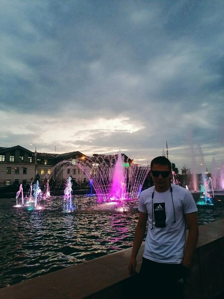  ,   Vladimir, 20 ,   ,   