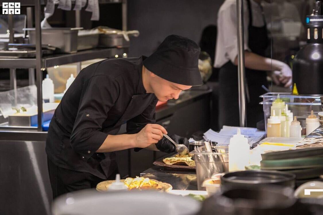 ���� 32182614 ������� ˸��, 28 ���, ���� ���������� � ������������