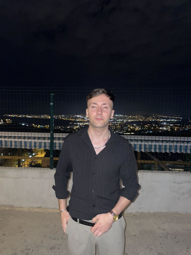  53656064  Kadir, 24 ,    Mimarsinan