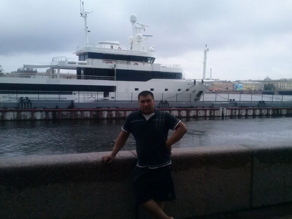  4894394  Bek, 38 ,    