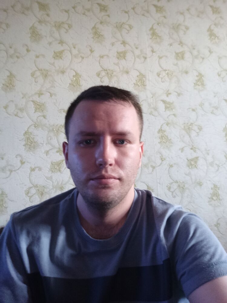  43967604  , 29 ,    