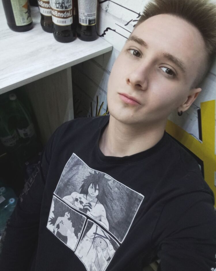  48156164  Daniil, 28 ,    