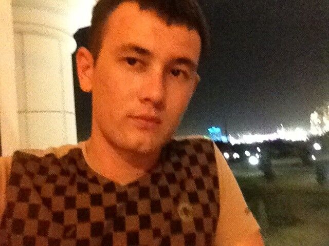  4533024  Mansur, 37 ,    