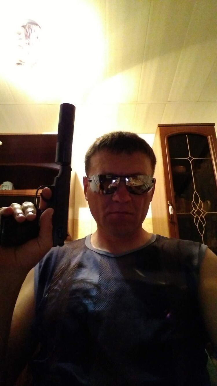  53531824  , 49 ,    