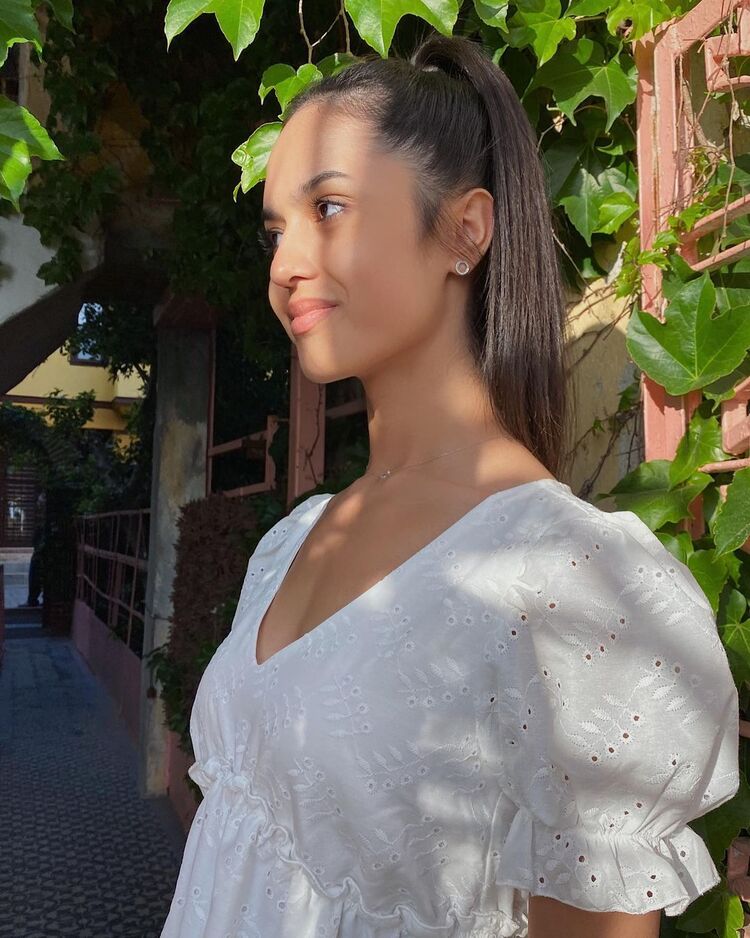  44654254  , 29 ,    -