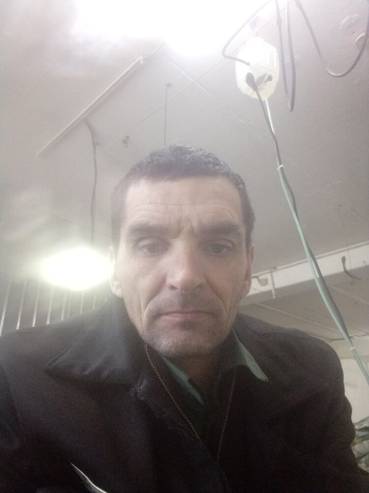  48134354  , 44 ,    