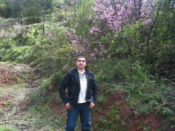  13027714  Alexs, 49 ,    