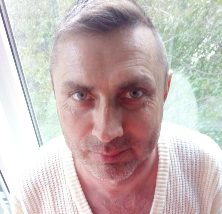  15221364  Valera, 52 ,    